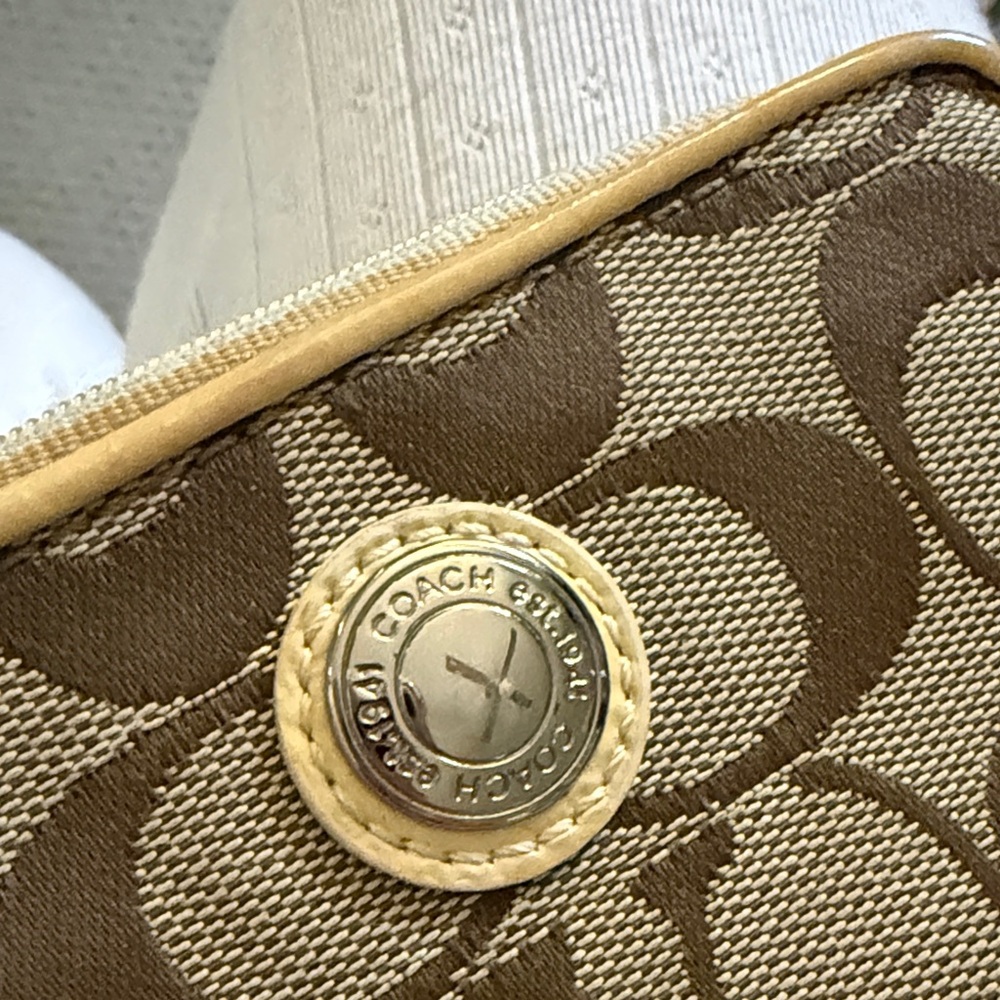 Coach Signature Brown and Cream Pouch - Picture 2 of 3